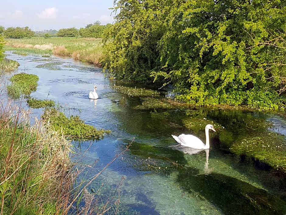 Wold Escapes, Highfield Farm