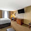 Comfort Inn & Suites Marion I-57