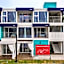 Parotia waterhouse hotel