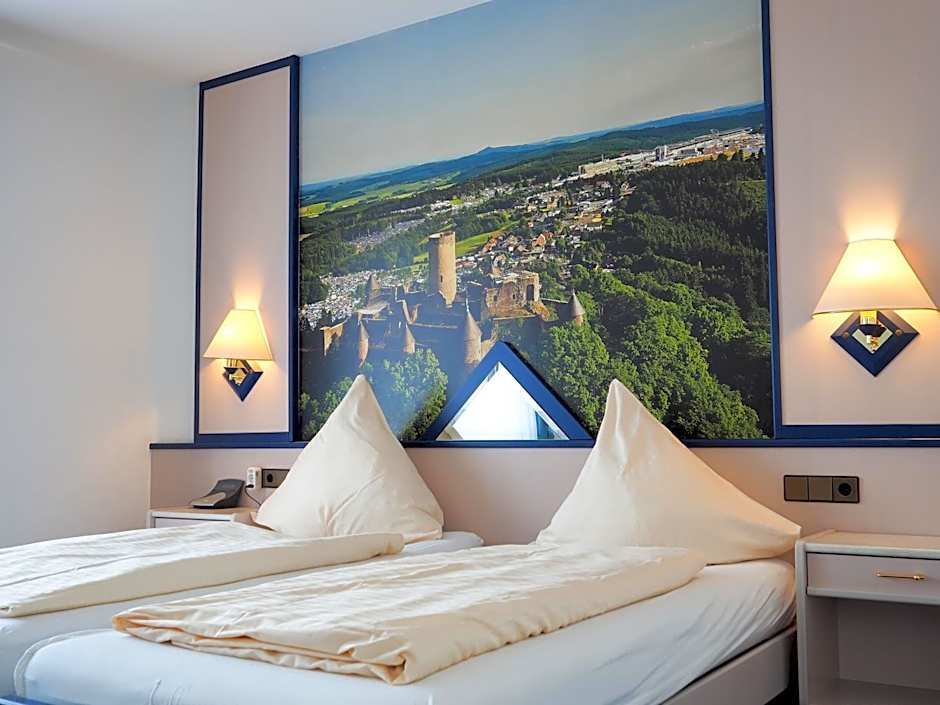 Hotel zur Burg Nürburg-ring