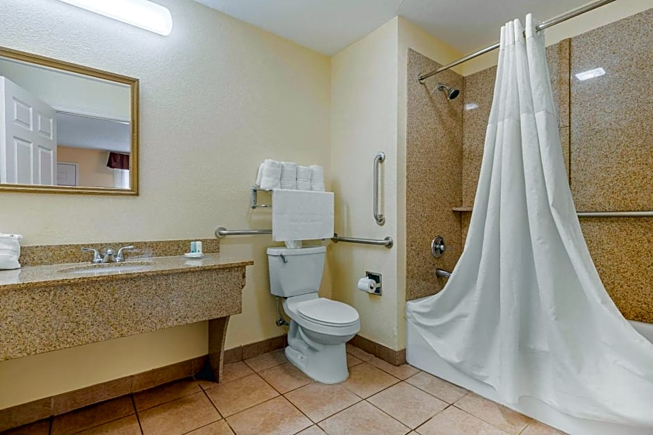 Quality Inn & Suites Lexington