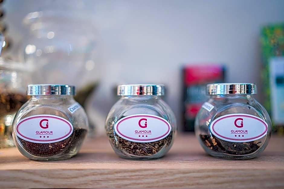 GLAMOUR - Restaurant & SPA