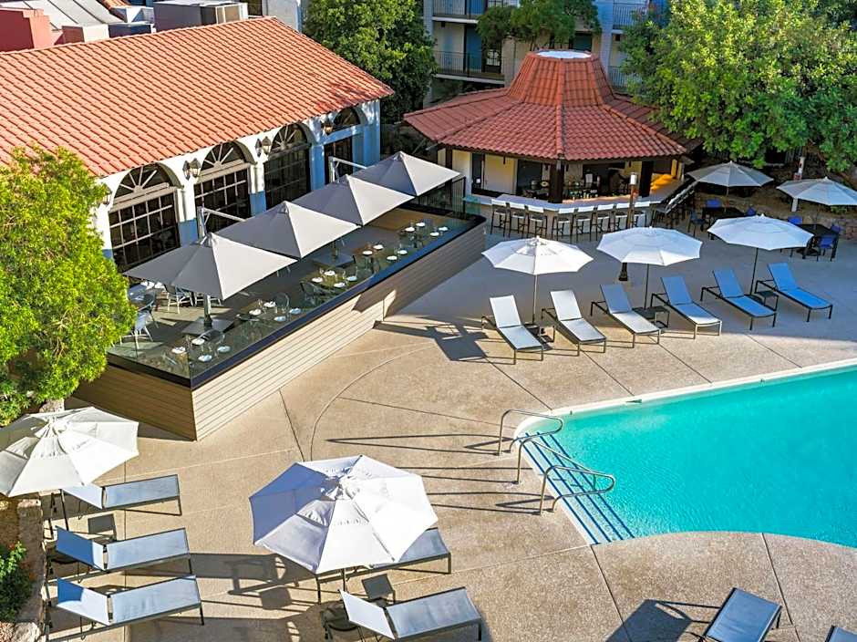Embassy Suites by Hilton Scottsdale Resort