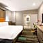 Rodeway Inn Near Melrose Ave