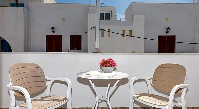 Depis Place & Apartments