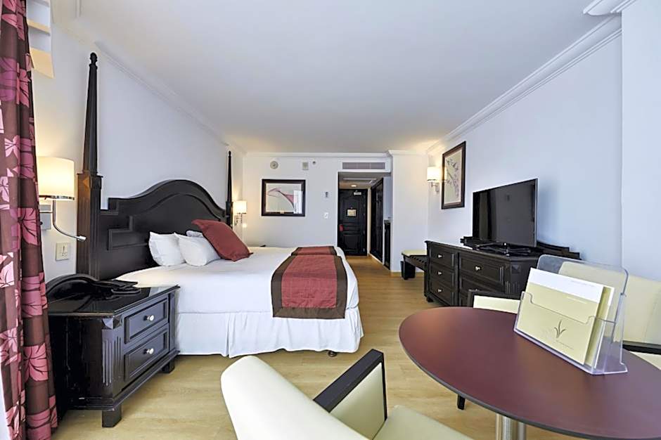 Riu Palace Paradise Island - Adults Only - All Inclusive