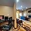 Cobblestone Inn & Suites - Holyoke