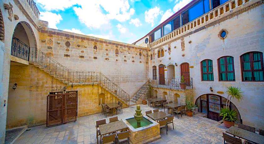 Palmyra Boutique Hotel