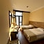 Alley Rooms