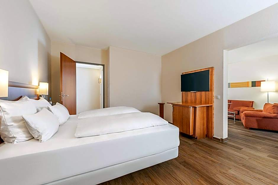 NH Munchen Dornach Messe Und Kongresshotel