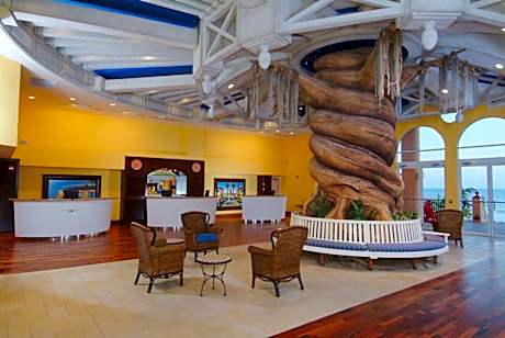 Pink Shell Beach Resort & Marina