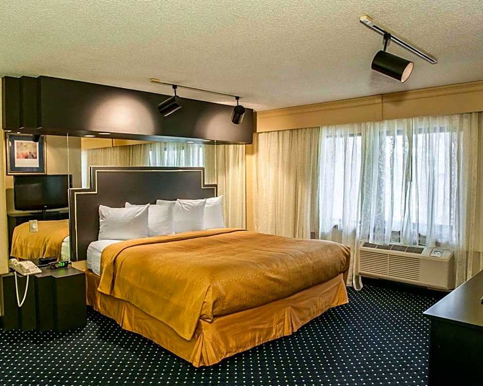 Quality Inn & Suites Goshen
