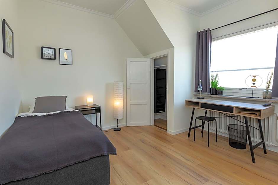 Alyhr Apartments
