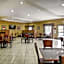 Comfort Inn & Suites Alvarado