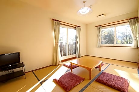 Japanese Style Room - Pet Friendly
