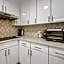 Upper East Side Luxury 3BR 2B 1700 square feet
