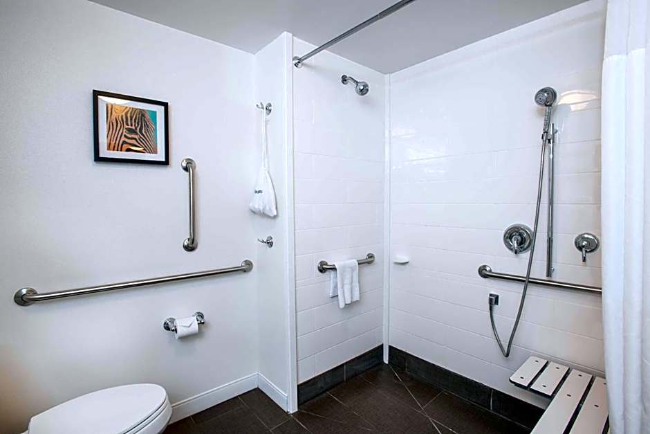 Hampton Inn By Hilton & Suites Cincinnati/Kenwood, OH
