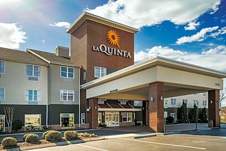 La Quinta Inn & Suites by Wyndham Chattanooga North - Hixson
