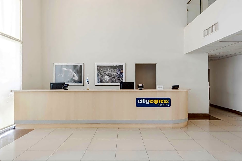 City Express by Marriott Minatitlan
