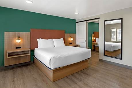 Best Western Plus Clocktower Inn