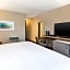Holiday Inn Westbury-Long Island by IHG