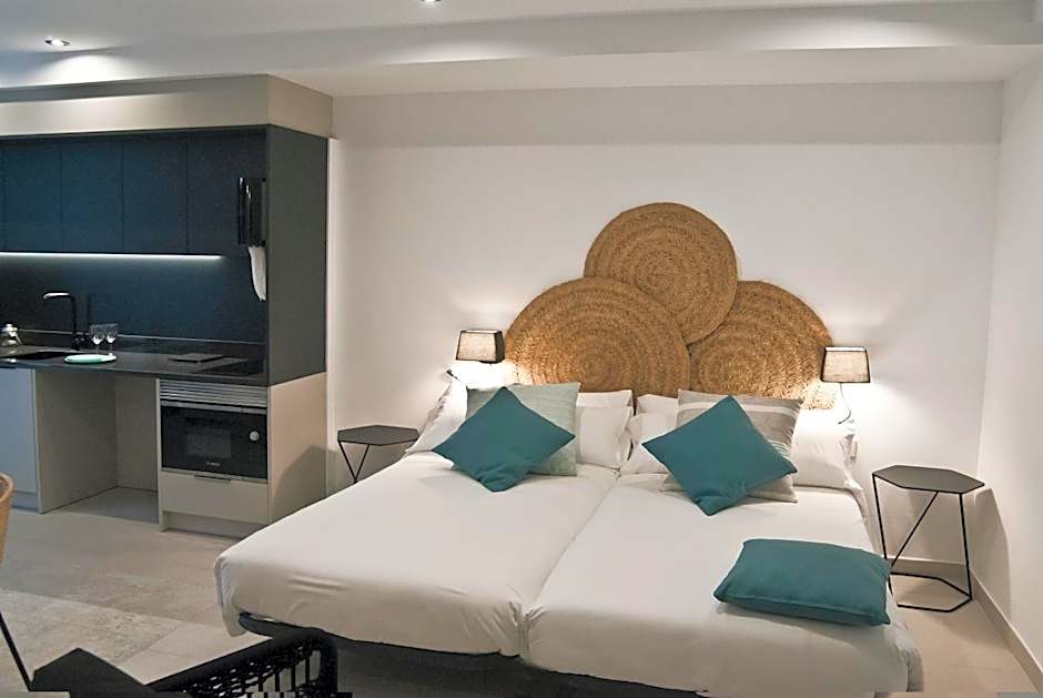 Aparthotel El Cargol