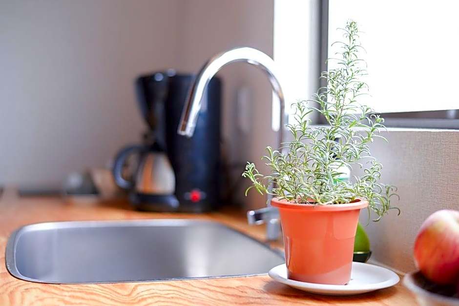 GrapeHouse Koenji - Hostel, - Caters to Women