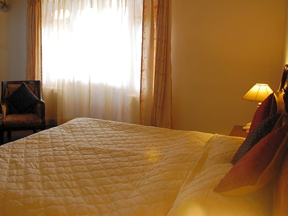 Tree of Life - Grand Oak Manor, Binsar Wildlife Sanctuary