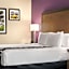 La Quinta Inn & Suites by Wyndham Burlington