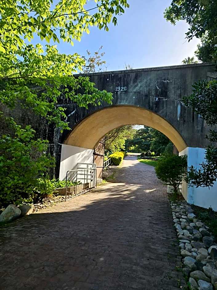 The Riverdeck Accommodation and Backpackers