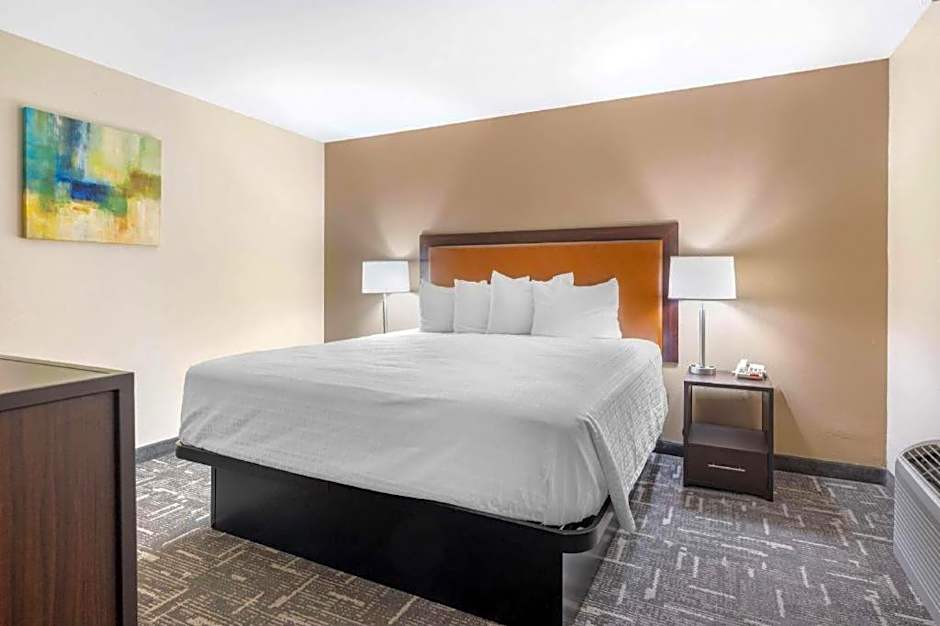 Best Western Post Inn