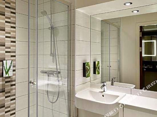 Premier Inn Dover (A20)