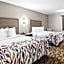 Red Roof Inn & Suites Lexington - Hamburg