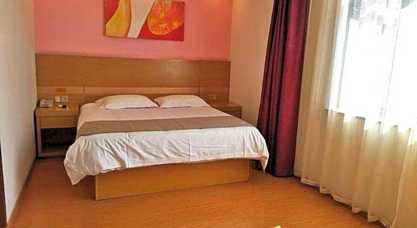 GreenTree Inn Shangrao Qianshan hekou old town Xinjiang longting shell hotel