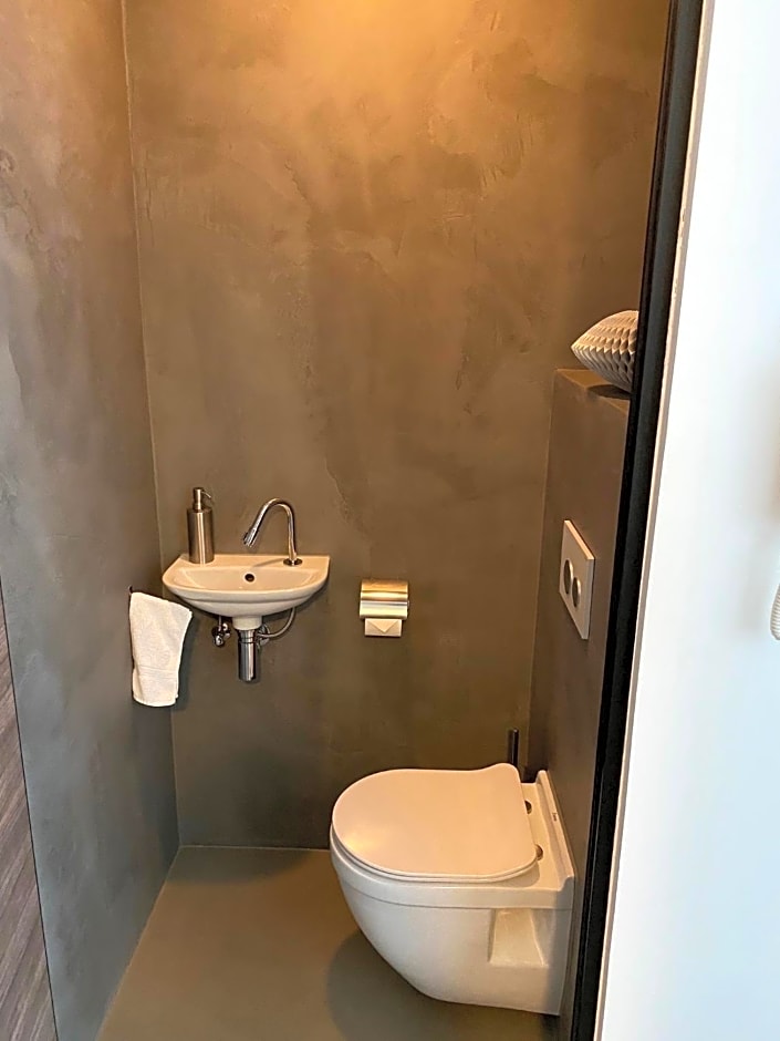 Black Jack Suites Amsterdam – Amsterdam, NY