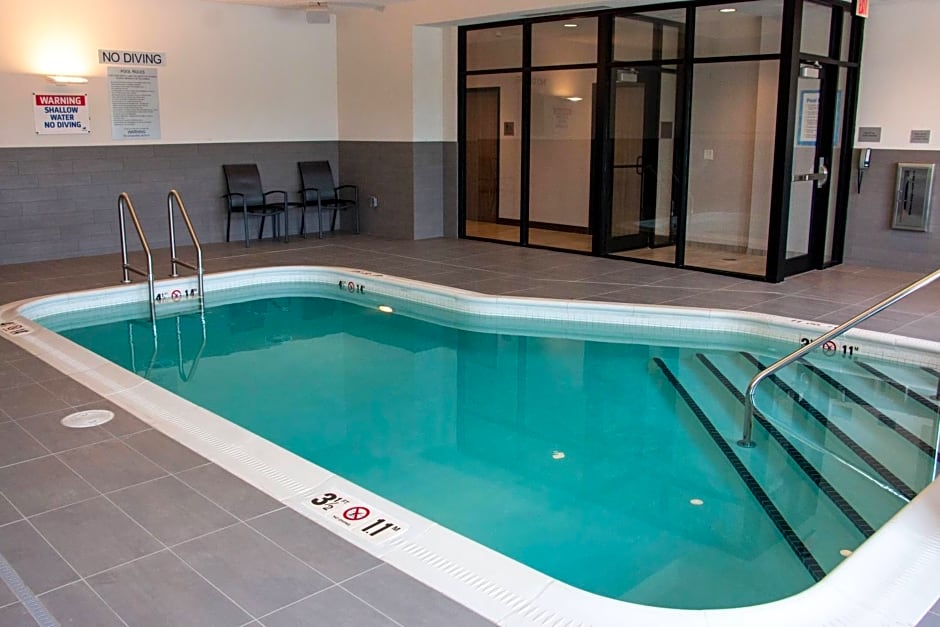 Fairfield Inn & Suites by Marriott Davenport Quad Cities