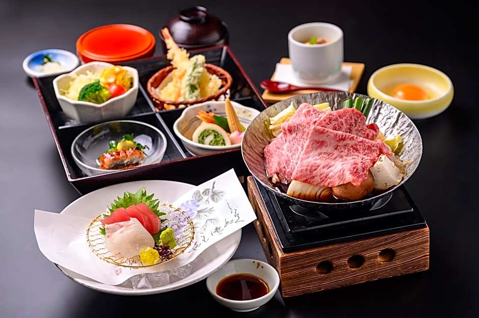 Hotel Green Park Suzuka