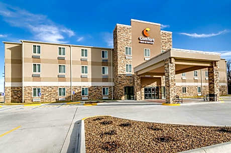 Comfort Inn & Suites Salina North