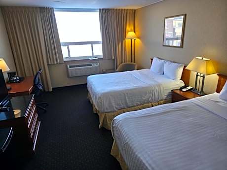 Double Room with Two Double Beds - Pet-Friendly/Non-Smoking