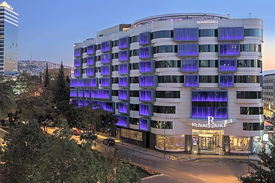 Renaissance by Marriott Izmir Hotel