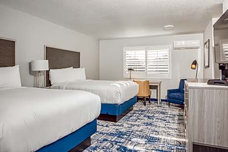 Queen Room with Two Queen Beds - Disability Access