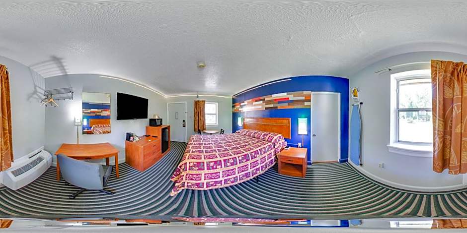 Scottish Inns Collinsville - Martinsville