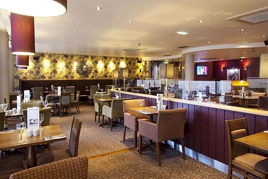 Premier Inn Sheffield City Centre (Angel Street)