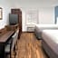 WoodSpring Suites Tampa - USF - Near Busch Gardens