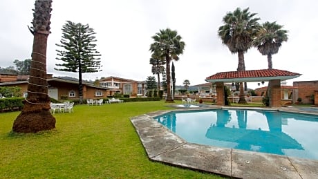Hotel Villa Monarca Inn