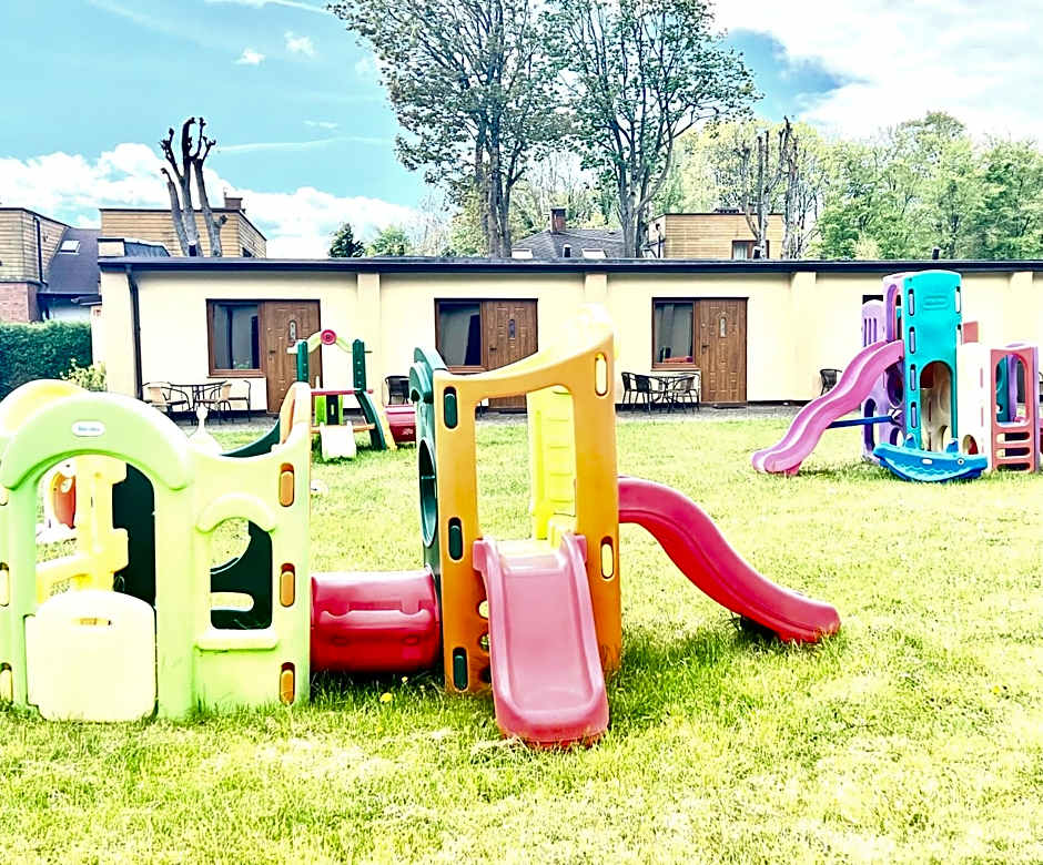 Pokoje do wynajęcia "Pod Wydmami" Sarbinowo PRZY PLAŻY , PLAC ZABAW , ROWERY