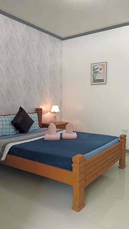 ELEN INN - Malapascua Island Air-conditioned Room2