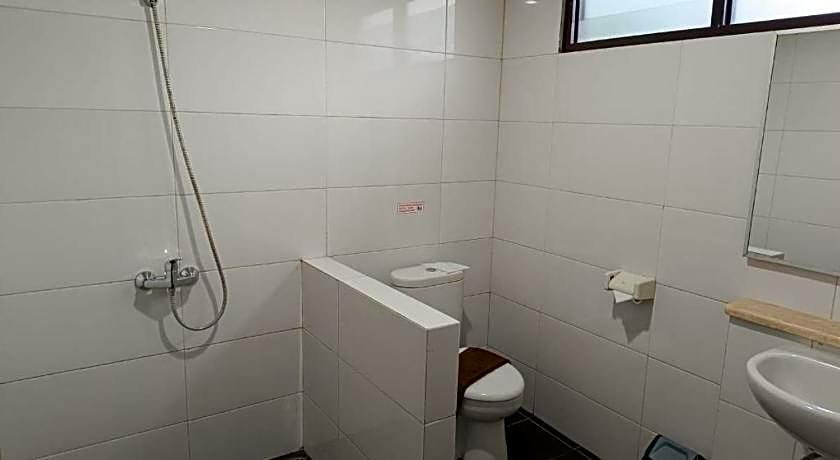 Augusta Hotel & Glamping Sukabumi