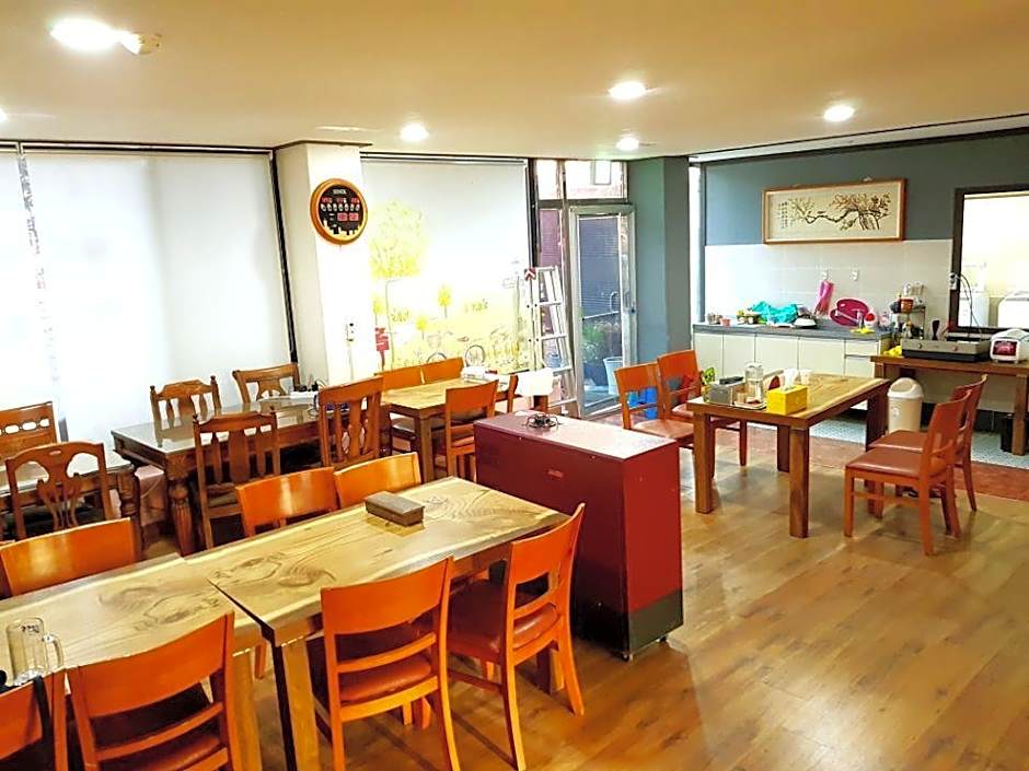 Sulhwa Motel