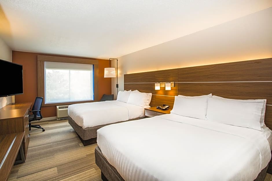 Holiday Inn Express Hotel & Suites Bellevue-Omaha Area